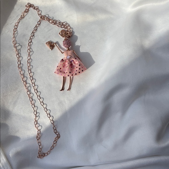 Le Amiche Rose Gold-tone Swar Sim. Pink Strass Crystal Chev Doll Charm w/chain - Picture 5 of 8